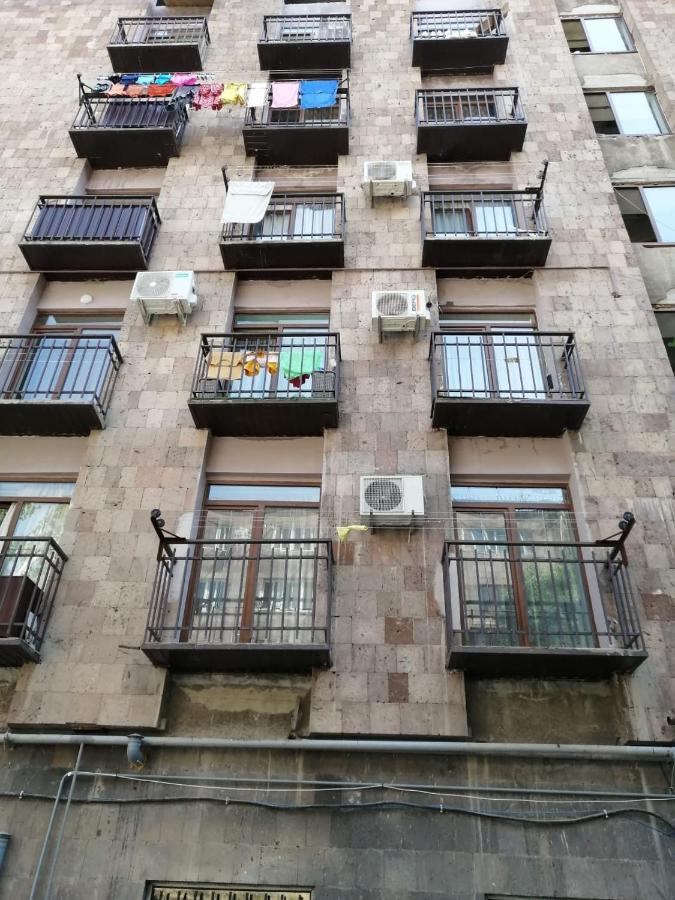 Dublex Apartment In Yerevan Komitas D1 Eksteriør billede